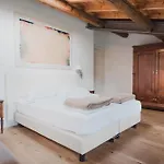 Relais Corte Guastalla カントリーハウス *
