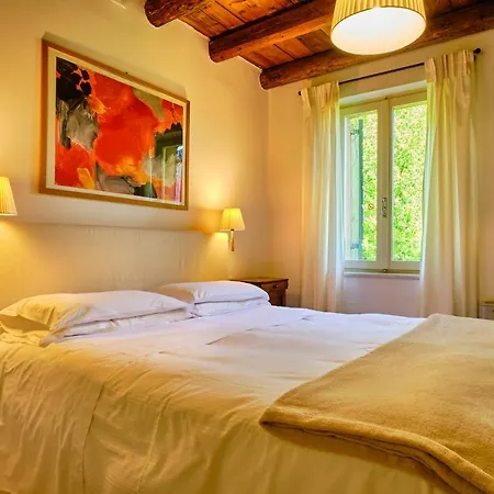 Relais Corte Guastalla 컨트리하우스