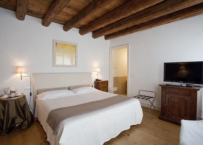 Hétvégi ház Relais Corte Guastalla Sona