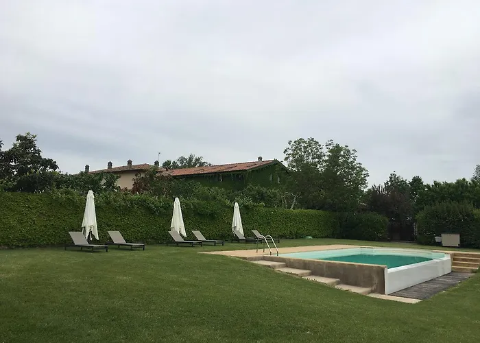 Hétvégi ház Relais Corte Guastalla Sona